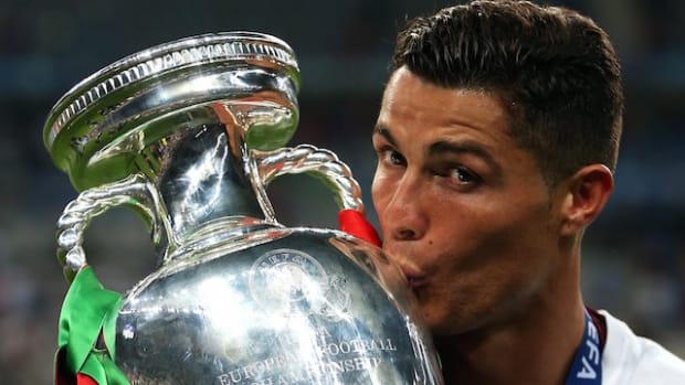 gettyimages-546066642.jpg